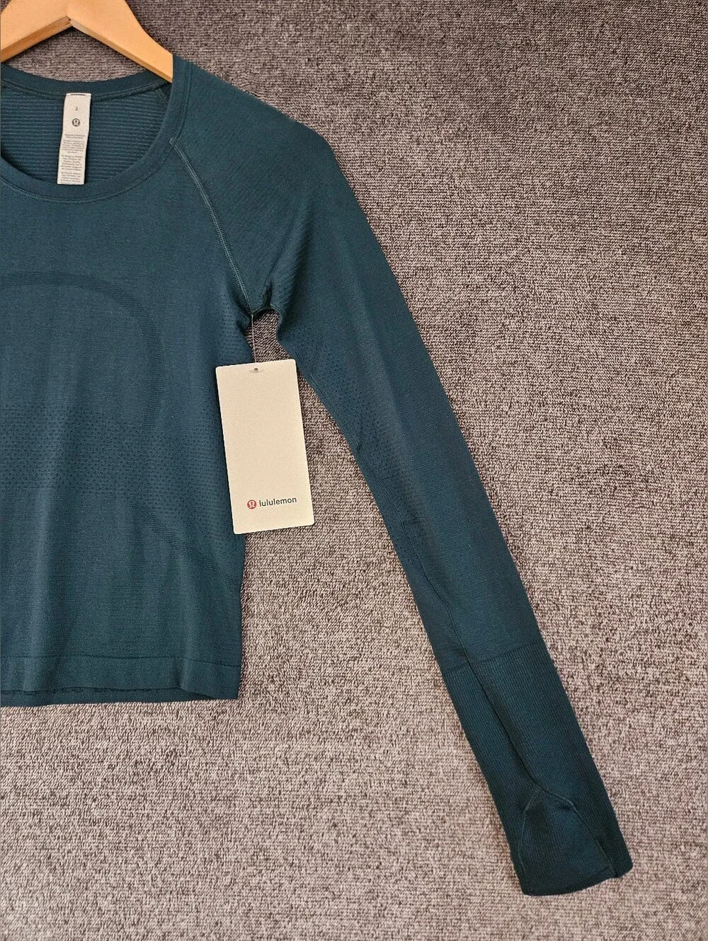 NWT Lululemon Swiftly Tech LS 2.0 Race Length Storm Teal Mesh Top Size 2